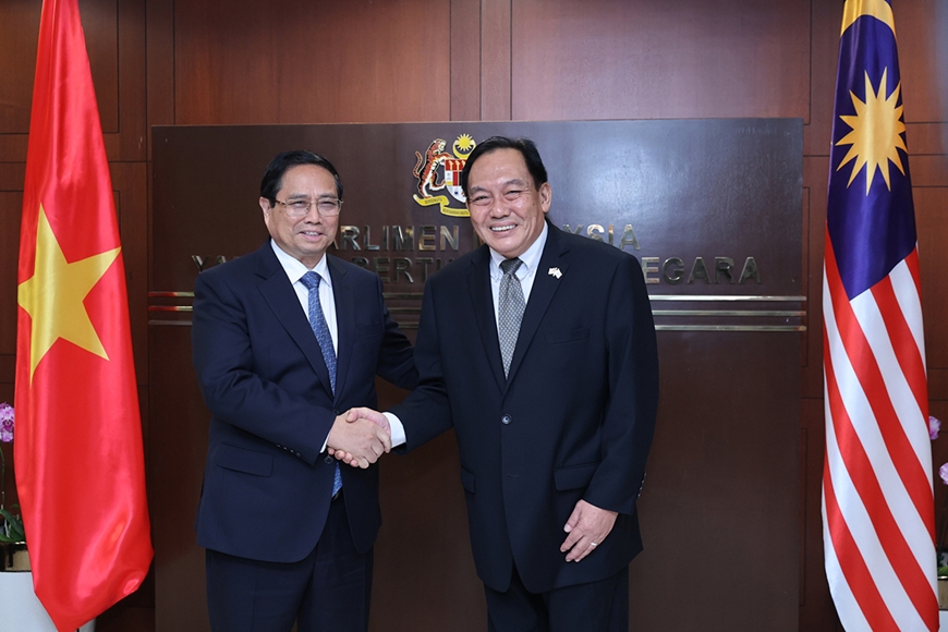Thủ tướng Phạm Minh Chính hội kiến Chủ tịch Thượng viện Malaysia