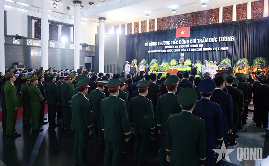 Tiễn biệt nguyên Chủ tịch nước Trần Đức Lương, nhà lãnh đạo tận tụy vì nước, vì dân