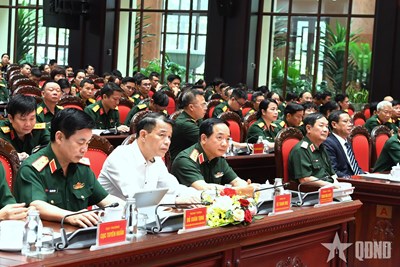 View - 	Tổng cục Chính trị triển khai thực hiện “Bình dân học vụ số”