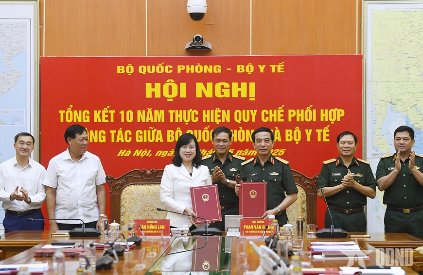 Tăng cường phối hợp chặt chẽ, hiệu quả giữa Bộ Quốc phòng và Bộ Y tế