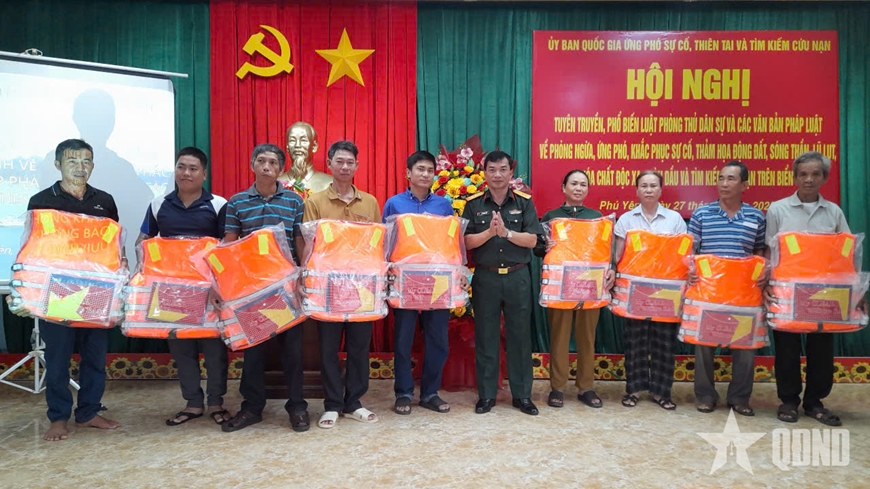 Nâng cao năng lực ứng phó thiên tai, tìm kiếm cứu nạn trên biển