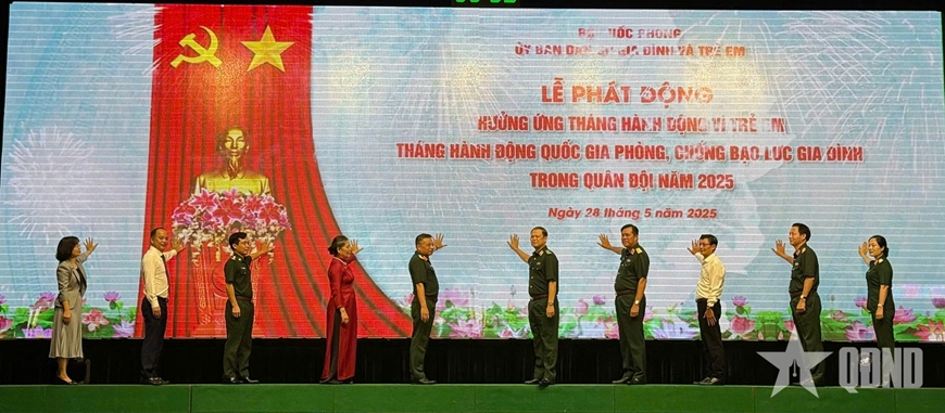 Phát động Tháng hành động vì trẻ em và Tháng hành động quốc gia về phòng, chống bạo lực gia đình trong Quân đội
