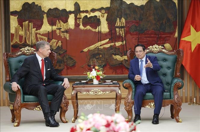 Thủ tướng Phạm Minh Chính đề nghị Tập đoàn EE hợp tác xây dựng tại Việt Nam trung tâm phân phối LNG cho toàn khu vực
