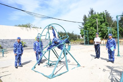 Vùng Cảnh sát biển 2 Tổ chức Hội thi Cán bộ Huấn luyện Điều lệnh, Thể dục Thể thao Giỏi: Nâng cao Năng lực, Chuẩn bị Sẵn sàng