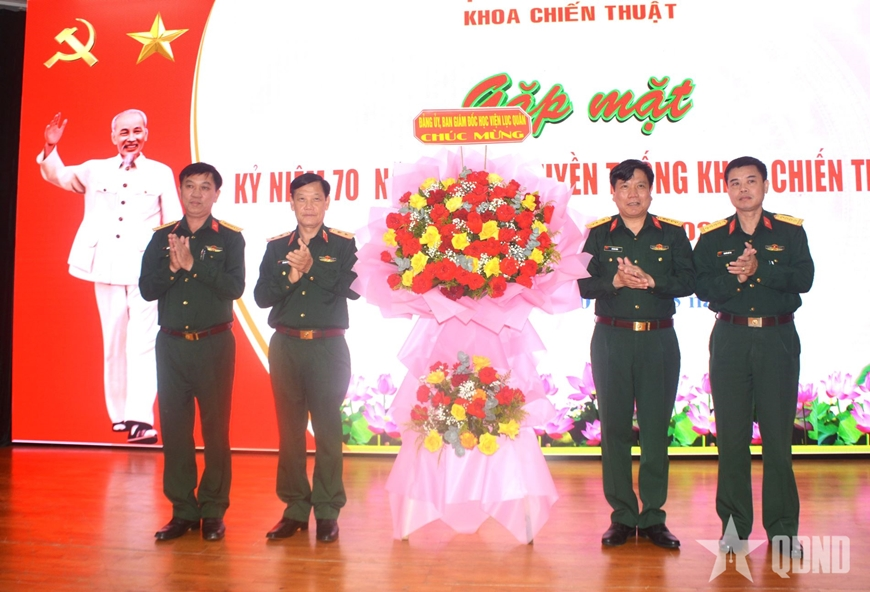 Khoa Chiến thuật (Học viện Lục quân) kỷ niệm 70 năm ngày thành lập