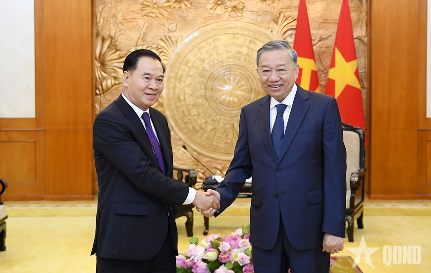 Tổng Bí thư Tô Lâm tiếp Chánh văn phòng Trung ương Đảng Nhân dân Cách mạng Lào