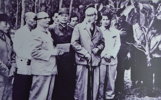 Sao Đỏ Nguyễn Lương Bằng - khí chất người cộng sản chân chính