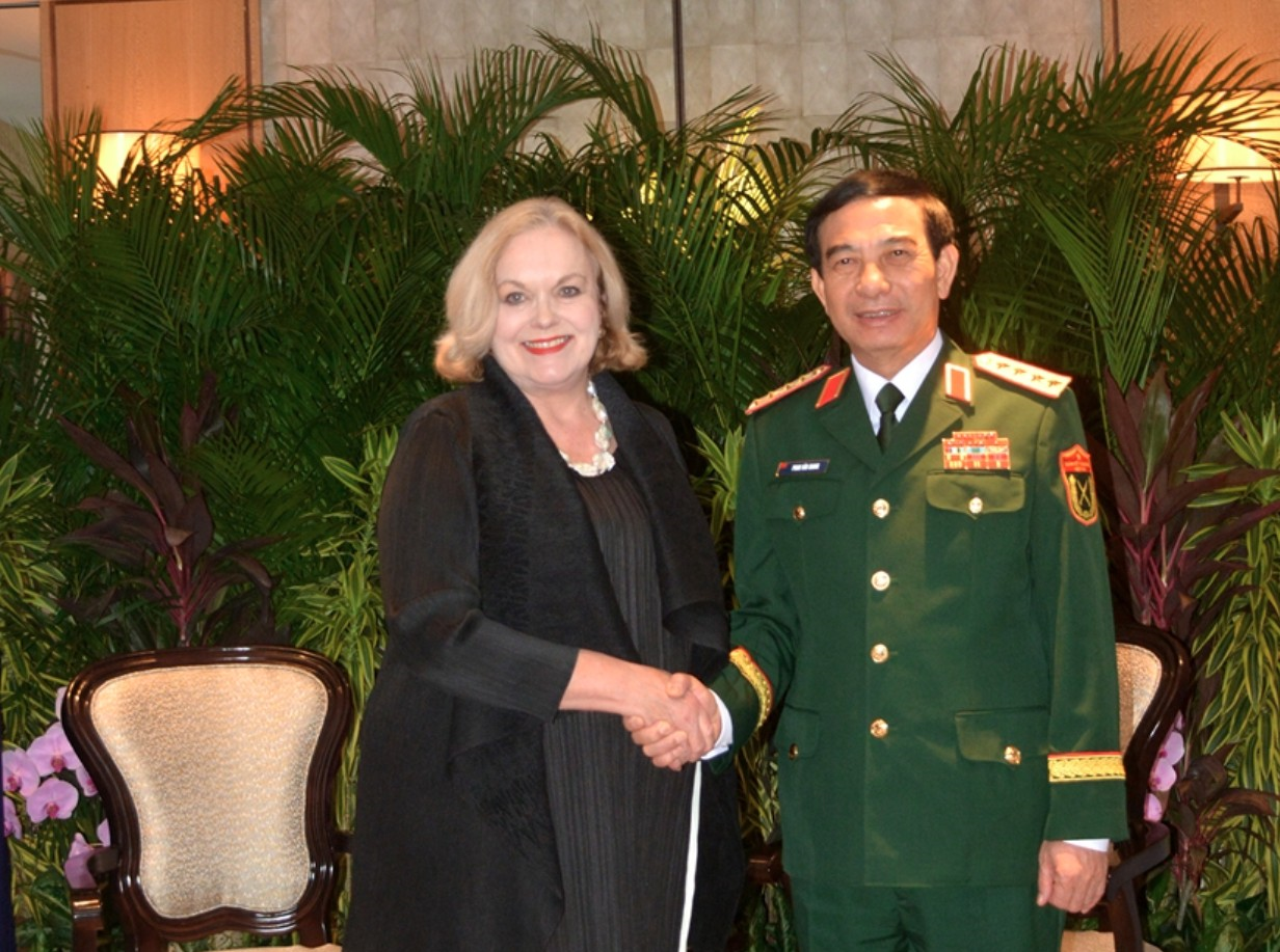 Đại tướng Phan Văn Giang gặp song phương Bộ trưởng Quốc phòng New Zealand