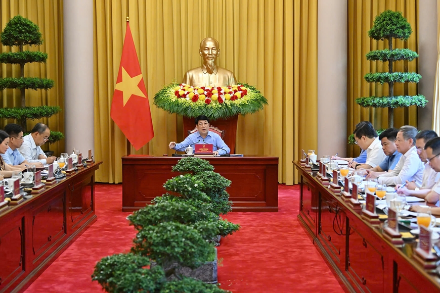 Chủ tịch nước Lương Cường làm việc Văn phòng Chủ tịch nước về các nhiệm vụ trọng tâm tháng 6