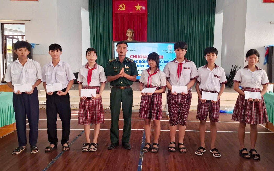 Nhiều mô hình, việc làm vì dân