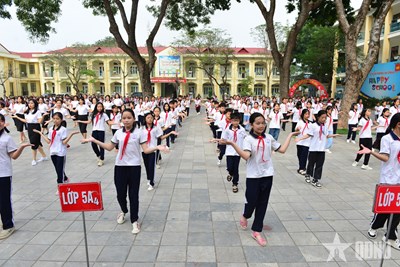 Chăm sóc sức khỏe tinh thần cho thế hệ trẻ
