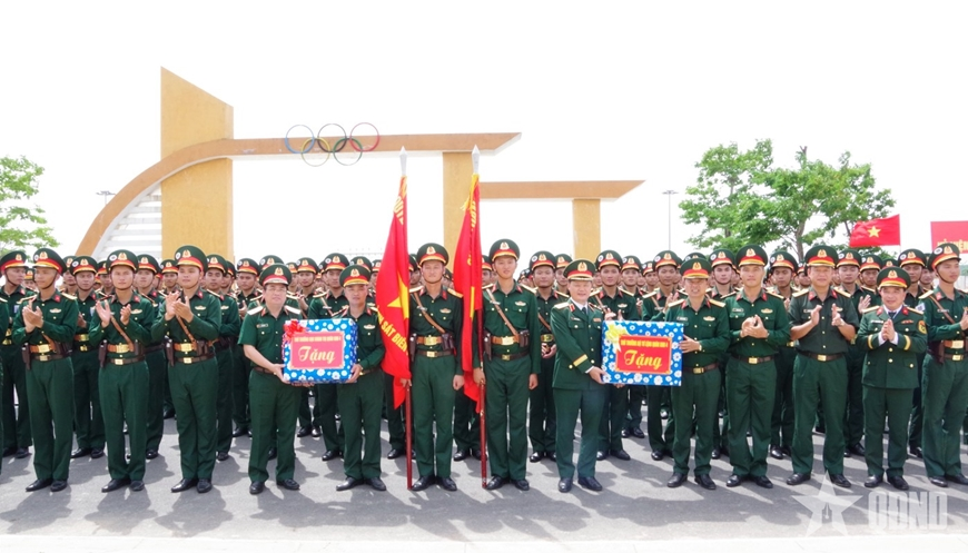 Quân khu 4 động viên lực lượng luyện tập diễu binh, diễu hành kỷ niệm 80 năm Quốc khánh 2-9