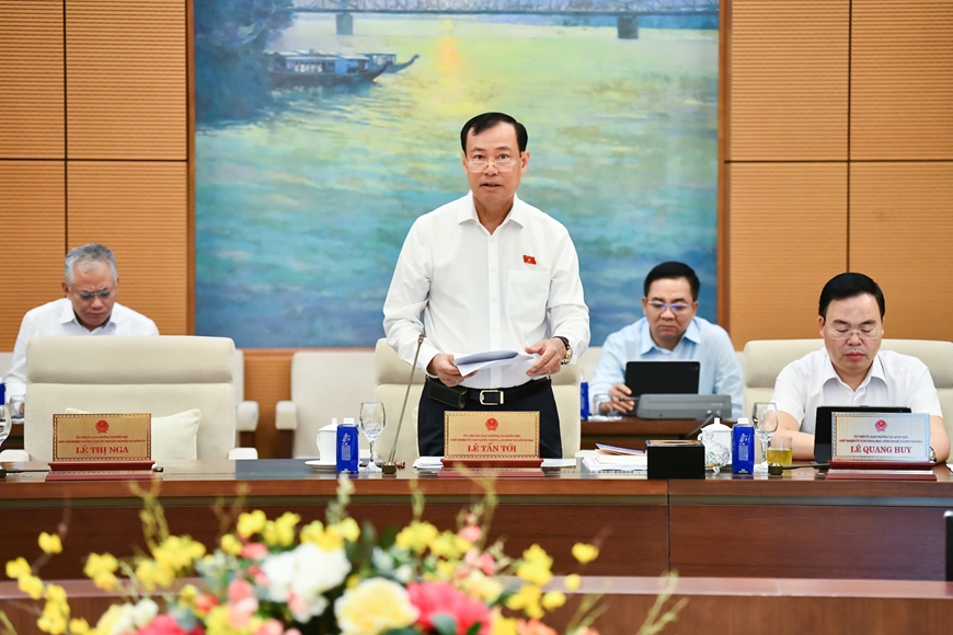 Ủy ban Thường vụ Quốc hội cho ý kiến về dự án Luật sửa đổi, bổ sung một số điều của các luật trong lĩnh vực quốc phòng