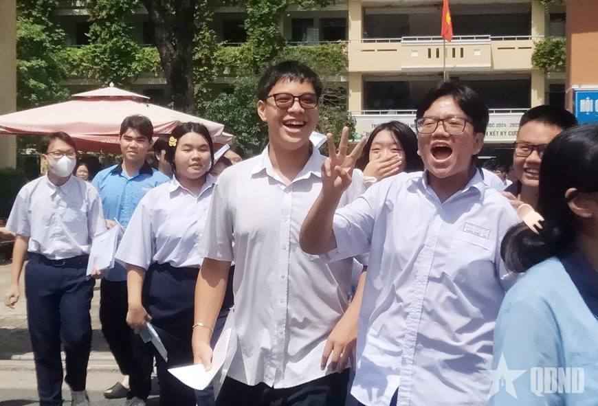 Tuyển sinh lớp 10 tại TP Hồ Chí Minh: Thí sinh phấn khởi với đề thi Ngữ văn