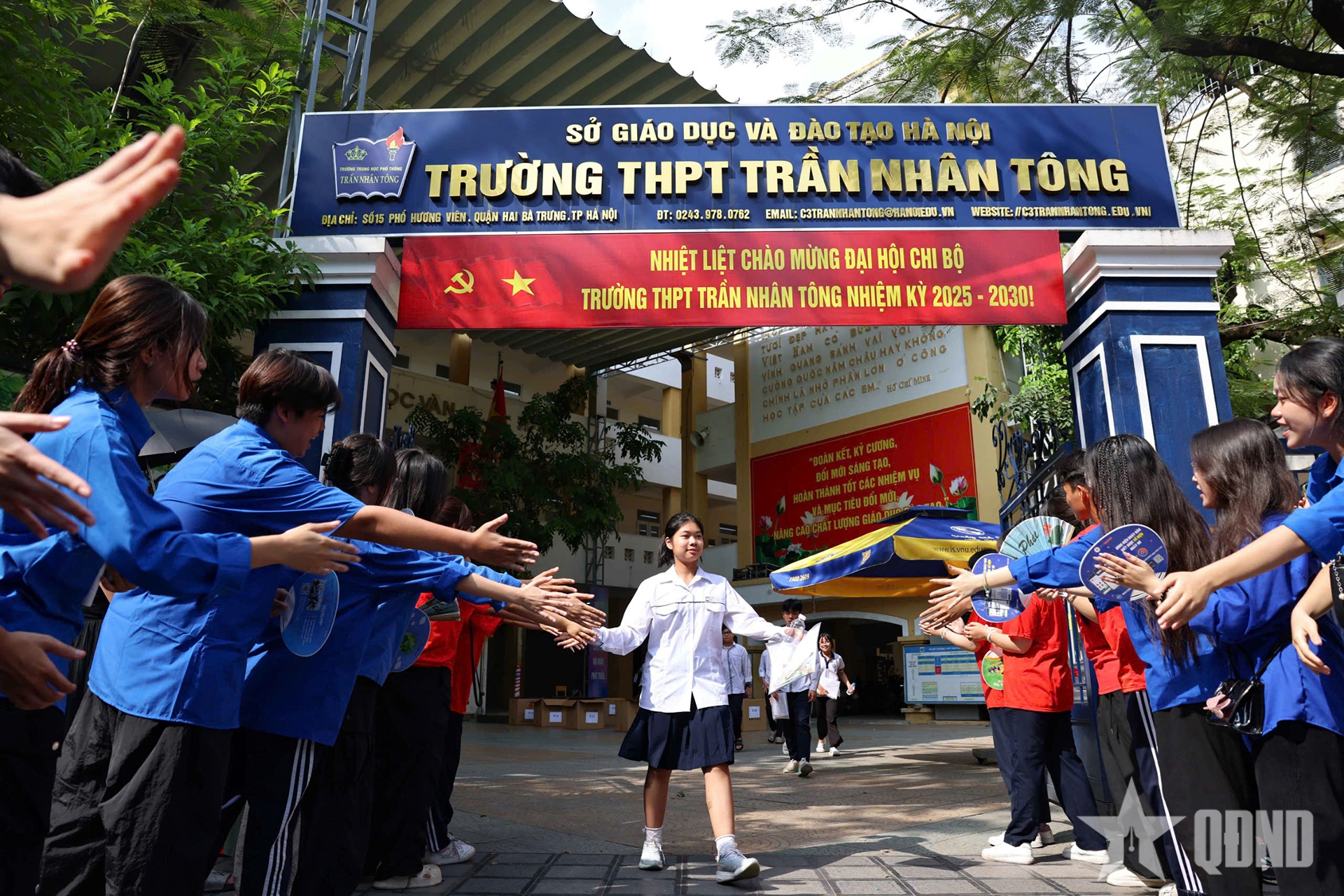 Tổng quan điểm chuẩn lớp 10 tại Hà Nội 3 năm qua: Phân hóa rõ rệt giữa nội thành và ngoại thành