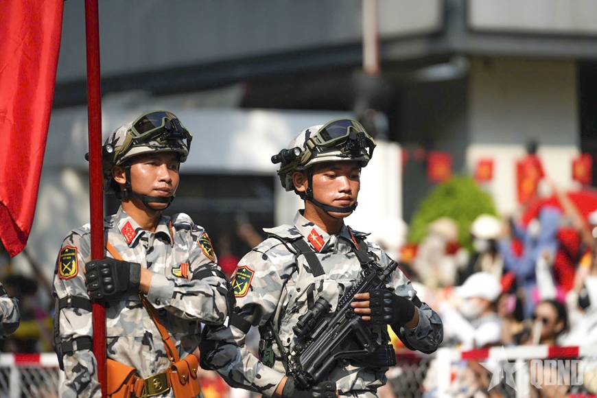 Vì phút giây thiêng liêng trên Quảng trường Ba Đình