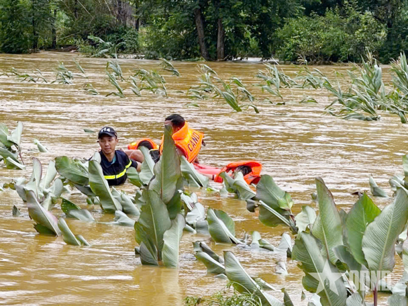 Lai Châu: Công an khẩn trương sơ tán người dân và tài sản đến nơi an toàn