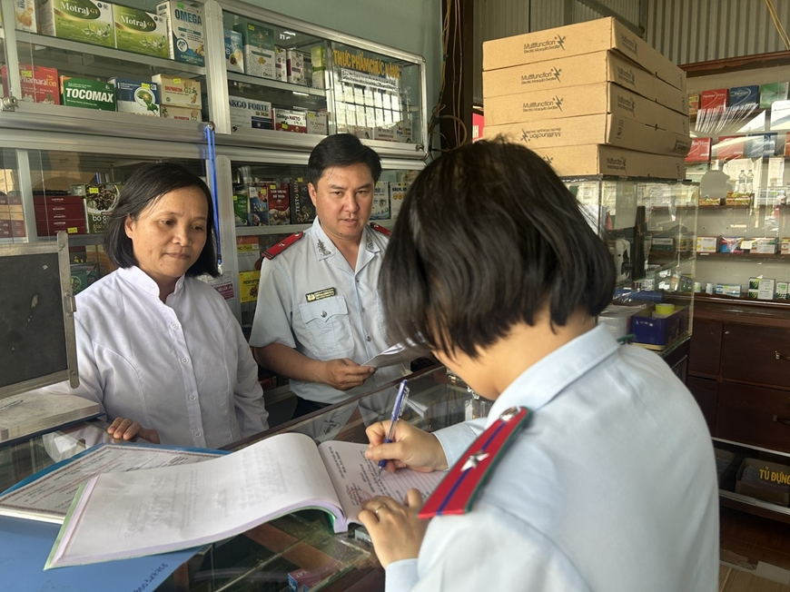 Ngăn chặn thuốc, thực phẩm chức năng giả: Đã đến lúc thị trường cần một "lá chắn" thực sự