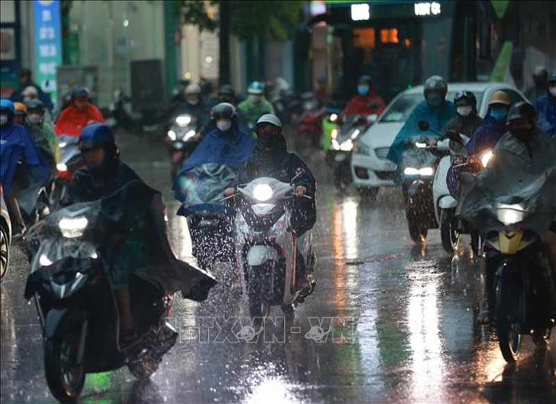 Thời tiết hôm nay (10-6): Đông Bắc Bộ, Tây Bắc Bộ có mưa vừa, mưa to và dông