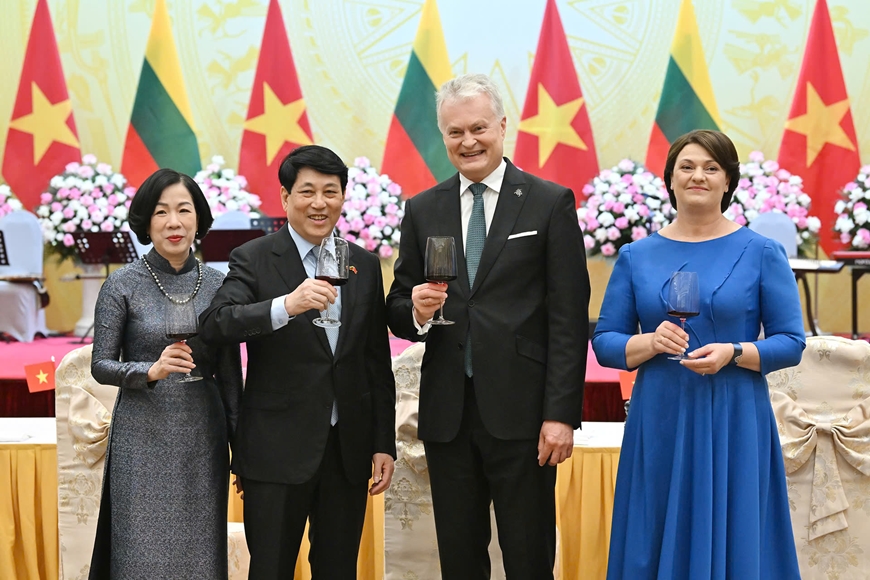 Chủ tịch nước Lương Cường chủ trì chiêu đãi chính thức Tổng thống Litva