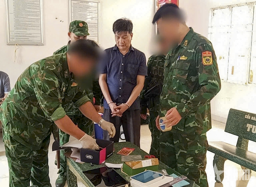 Đồn Biên phòng cửa khẩu Mỹ Quý Tây bắt đối tượng tàng trữ trái phép ma túy