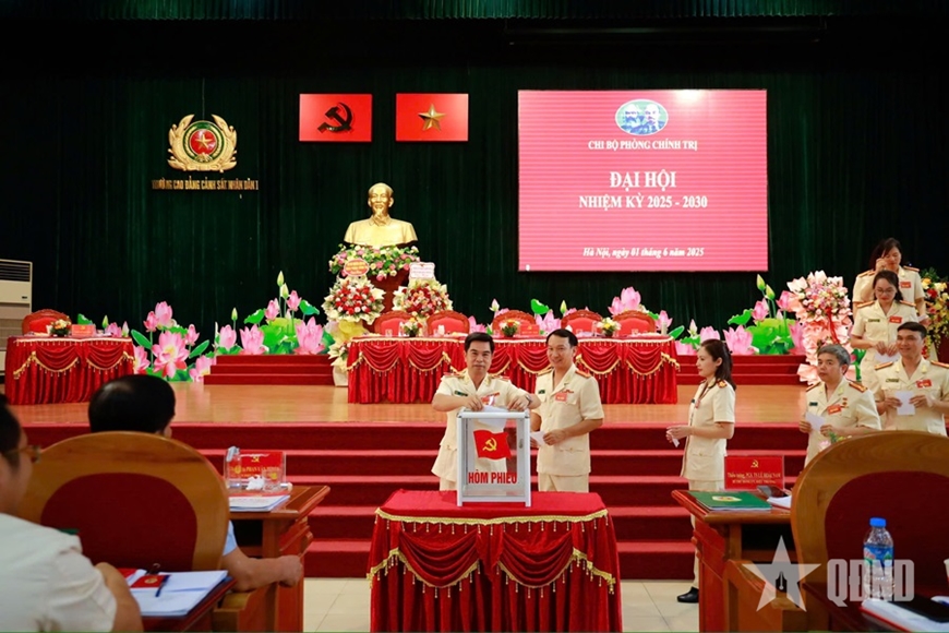 Khơi dậy ý chí, lan tỏa đồng thuận chính trị tại Trường Cao đẳng Cảnh sát nhân dân I