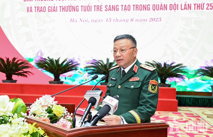 Đại tướng Phan Văn Giang dự, chỉ đạo tổng kết hoạt động Giải thưởng Tuổi trẻ sáng tạo trong Quân đội, giai đoạn 2020-2025
