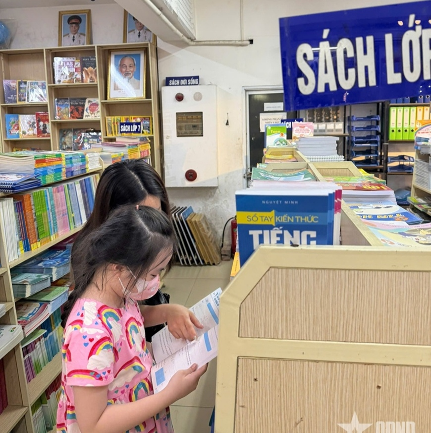 Không để học sinh thiếu sách giáo khoa