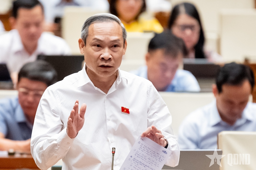 Người dân và doanh nghiệp vẫn đang phải đối mặt với nhiều rào cản lớn