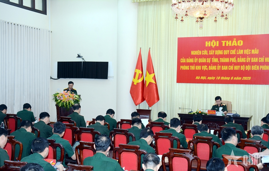 Trung tướng Đỗ Xuân Tụng chủ trì hội thảo nghiên cứu, xây dựng quy chế làm việc mẫu của đảng ủy quân sự địa phương