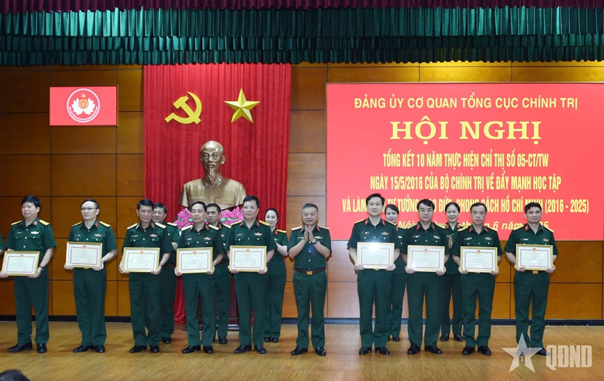 Thượng tướng Lê Quang Minh chủ trì Hội nghị tổng kết 10 năm thực hiện Chỉ thị số 05 của Đảng ủy Cơ quan Tổng cục Chính trị