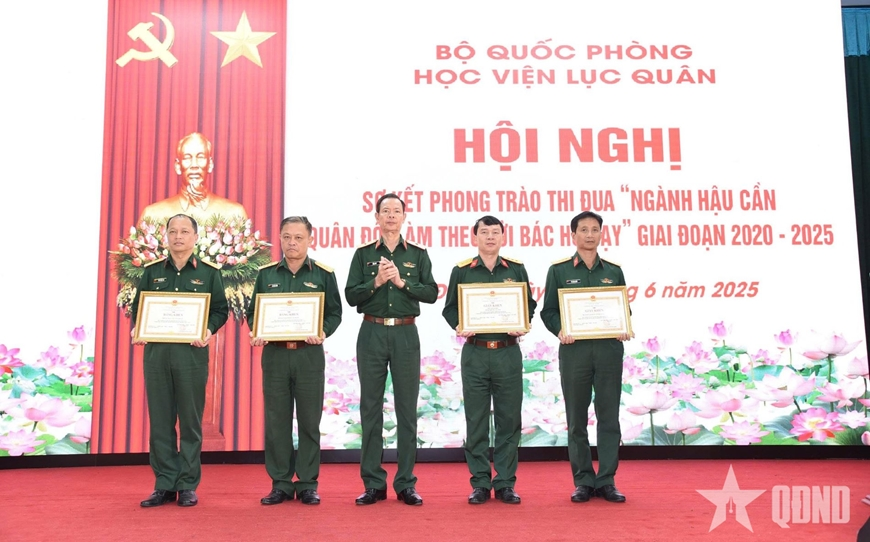Học viện Lục quân đạt kết quả ấn tượng trong hoạt động tăng gia sản xuất