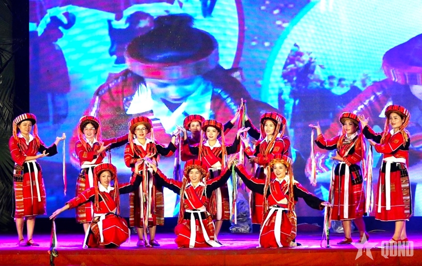 “Giữ lửa” Pà Thẻn trên đất Tuyên Quang