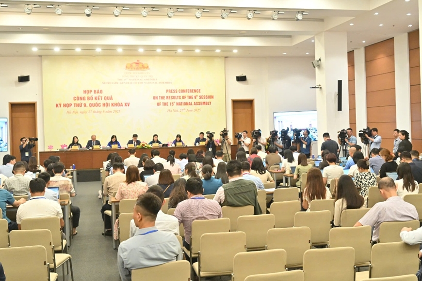 Họp báo công bố kết quả Kỳ họp thứ chín, Quốc hội khóa XV: Bảo đảm mô hình chính quyền địa phương 2 cấp vận hành thông suốt