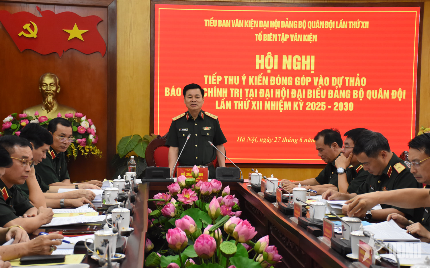 Tiếp thu ý kiến đóng góp vào dự thảo Báo cáo chính trị tại Đại hội đại biểu Đảng bộ Quân đội lần thứ XII