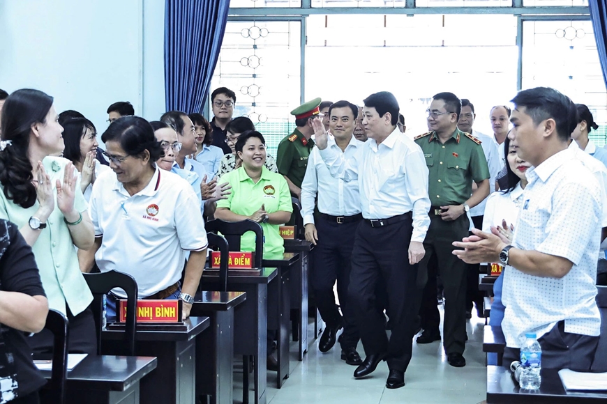Chủ tịch nước Lương Cường tiếp xúc cử tri TP Hồ Chí Minh sau Kỳ họp thứ chín, Quốc hội khóa XV