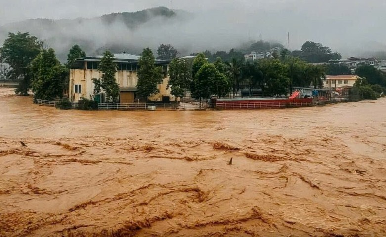 Cảnh báo nguy cơ lũ quét và sạt lở đất ở Bắc Bộ do mưa lớn kéo dài