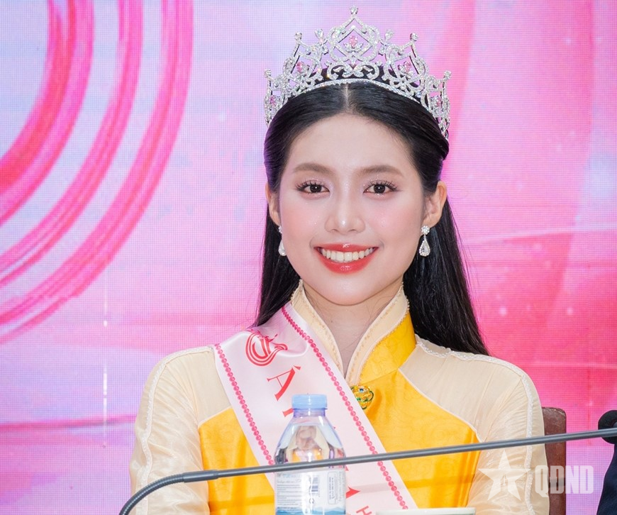 Á hậu 1 Trần Ngọc Châu Anh: Dấu mốc đặc biệt của bản thân và Quân đội