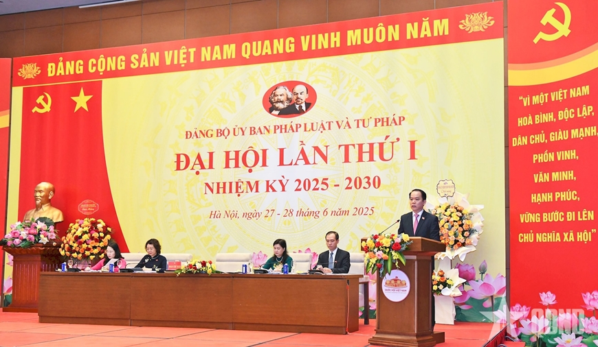Chủ tịch Quốc hội Trần Thanh Mẫn dự Đại hội Đảng bộ Ủy ban Pháp luật và Tư pháp của Quốc hội lần thứ I