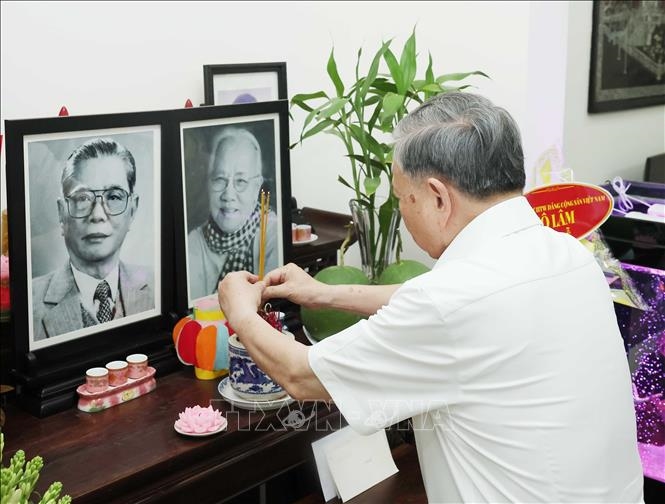 Tổng Bí thư Tô Lâm khảo sát thực tế mô hình tổ chức chính quyền địa phương 2 cấp tại TP Hồ Chí Minh