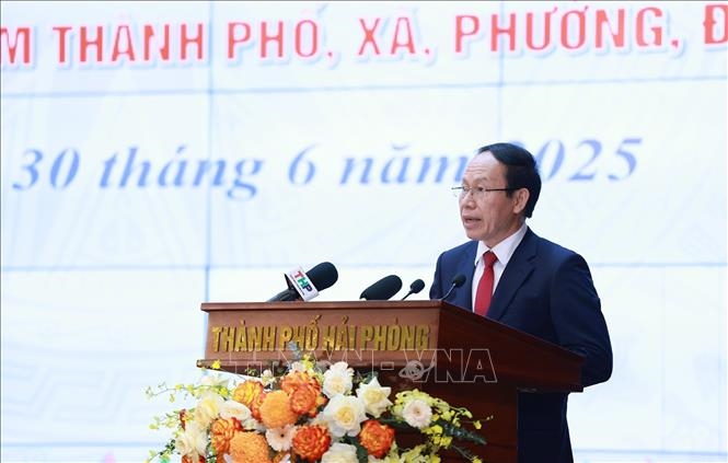 Thủ tướng Phạm Minh Chính: Lễ công bố chính quyền địa phương 2 cấp là sự kiện lịch sử - Ngày hội của non sông