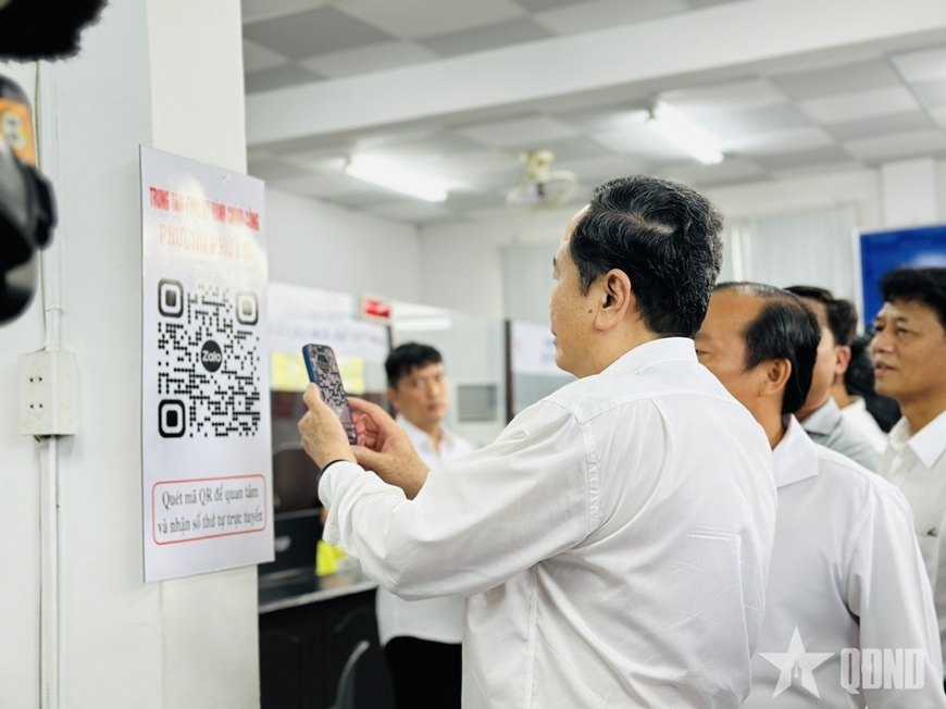 Chủ tịch Quốc hội Trần Thanh Mẫn: Xây dựng bộ máy chính quyền gần dân, sát dân, vì dân phục vụ