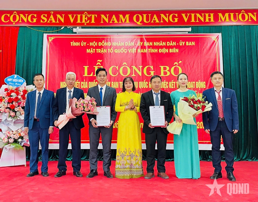 Điện Biên: Công bố nghị quyết, quyết định của Trung ương và tỉnh về sắp xếp đơn vị hành chính