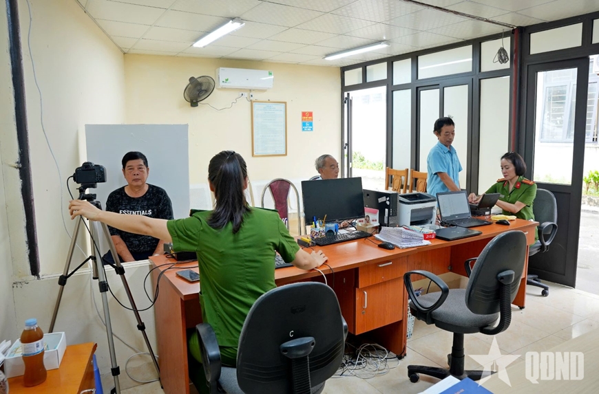 Hà Nội: Các phường, xã nhanh chóng bắt nhịp ngày đầu vận hành mô hình chính quyền địa phương hai cấp