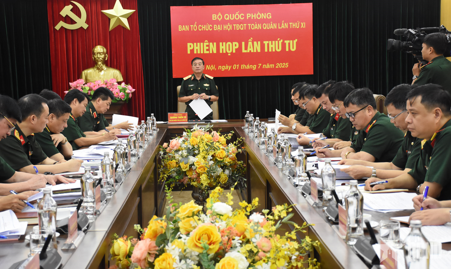 Trung tướng Trương Thiên Tô chủ trì phiên họp lần thứ tư Ban tổ chức Đại hội Thi đua Quyết thắng toàn quân lần thứ XI