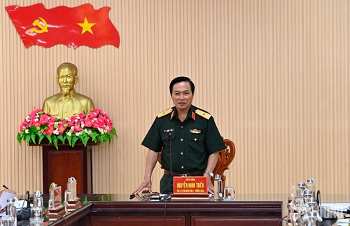 Đoàn công tác Bộ tư lệnh Quân khu 9 kiểm tra tại Cà Mau