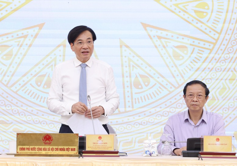 Họp báo Chính phủ thường kỳ tháng 6-2025: Tăng trưởng cao nhất trong gần 20 năm qua