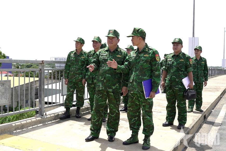 Khảo sát, nắm tình hình biên giới, địa bàn tại tỉnh An Giang