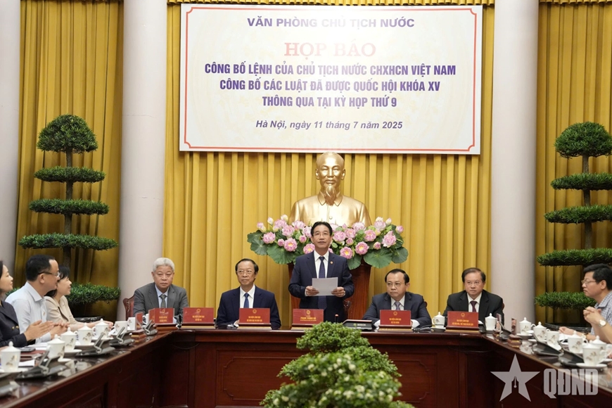 Họp báo công bố các luật đã được Quốc hội khóa XV thông qua