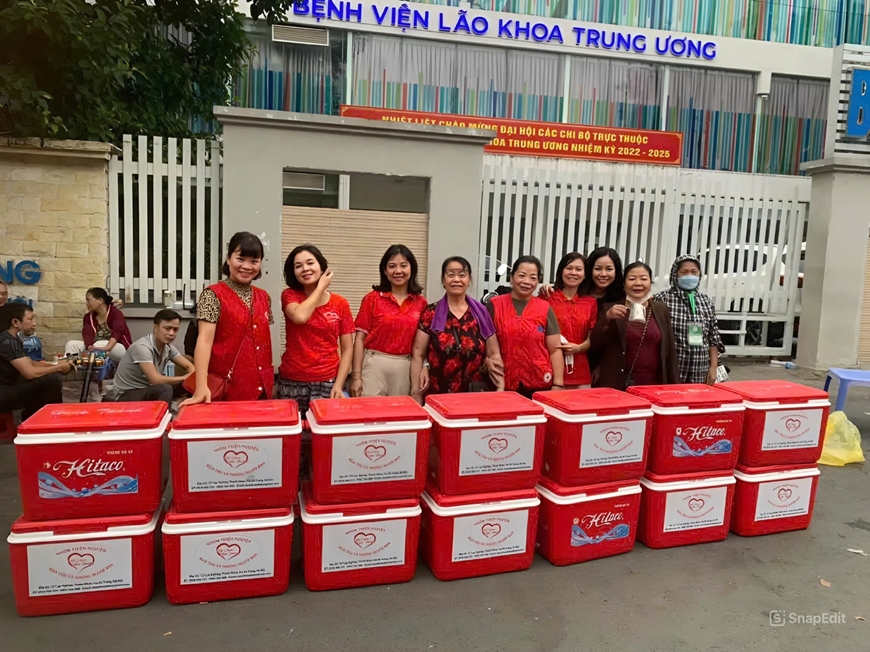 Nhà báo Thành Thị Thu Lương và hành trình 10 năm lan tỏa yêu thương